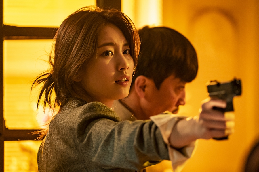 Vagabond Lee Seung-gi and Bae Suzy will again show two shots of Shooting Action, which is surrounded by the shadow of deep death.The SBS gilt drama Vagabond (VAGABOND) (playplayplay by Jang Young-chul, director Yoo In-sik/production Celltrion Healthcare Entertainment CEO Park Jae-sam), which will be broadcast at 10 p.m. on the 18th (Friday), is an intelligence action melody that uncovers a huge national corruption hidden in the concealed truth of a man involved in a civil-port passenger plane crash.Lee Seung-gi and Bae Suzy are struggling together to find out the reality behind the accident and to find out the hidden truth.In this regard, in the 9th episode of Vagabond, Lee Seung-gi and Bae Suzy will face the DDanger situation once again threatening their lives and make them sweat in their hands.The scene in the play, Cha Dal-geon and Go Hae-ri, and Kim if (Jang Hyuk-jin ) confront some kind of threat posed within the embassy.Chadalgan is pushing a gun into the back of someones head, emitting a glowing eye that seems to explode at any moment, and the confession is pointing the gun at another place with an expression of embarrassment and Danger.And Kim if, in handcuffs, is being dragged around in a huddle, frightened among them.In the last broadcast, Cha Dal-gun, Gohari, and Ki Tae-woong (Shin Sung-rok) managed to escape from the attacks of Lily (Park Ain) and Kim Do-soo (Choi Dae-chul) and hide themselves in the embassy, and Cha Dal-gun even shouted to collect his blood to save Kim If, who was seriously injured.I am curious about what kind of extreme DDanger was given to those who wanted to stay in a safe place and sigh for a while, and who is the person who threatened them.Lee Seung-gi and Bae Suzys shooting two-shot scene was shot at a set of original sets in Paju, Gyeonggi Province.As I had to digest another intense group action scene, the scene was more tense than ever.Lee Seung-gi and Bae Suzy now continued the NO NG parade with a fantastic breath as if they knew each others hearts even if they looked at their eyes, and Jang Hyuk-jin also joined forces to raise the perfection by joining the two.Despite the long-lasting filming, the staff poured generous praise to Lee Seung-gi, Bae Suzy, Jang Hyuk-jin and other actors who showed excellent concentration without tiredness or distraction.Celltrion Healthcare Entertainment said, It was a shooting that showed the extraordinary sum of Lee Seung-gi, Bae Suzy and Jang Hyuk-jin and the whole body. There is another formidable action sequence, so please check it through this broadcast.Meanwhile, the 9th episode of Vagabond will be broadcast at 10 p.m. today (18th).iMBC Kim Hye-young  Photo Celltron Healthcare Entertainment