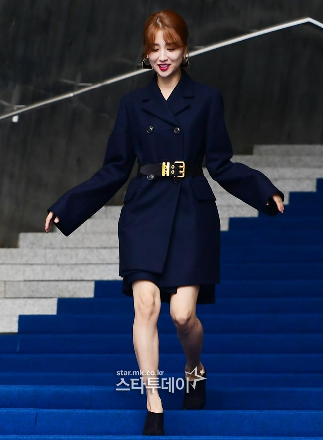 2020 S/S Seoul Fashion Week (SEOUL FASHION WEEK) was held at the Euljiro Dongdaemun Design Plaza (DDP) on the afternoon of the 18th.Actor Park Ha-sun is attending the fashion show.