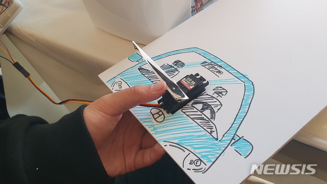 로보틱아티스트 이미지