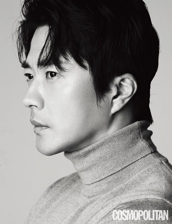 <p>Kwon Sang-Woo recently fashion magazine Cosmopolitan with the pictorial shooting were in progress.</p><p>17, the opening for screening of the movie twice You?(Director Park collected)and 11 July 7, youre ahead of God be the one: your essential mail(coach Li) and the public ahead of the right, you have a public photoshoot in a solid muscular body and the look of.</p><p>God: your water flightfrom the Monarch as all the things to lose, grim, bet Monarch edition in the world of ghosts, such as the Monarch, and both they and the epic confrontation unfold your essential role is Kwon Sang-Woo I start Godis darn good, starring Jung Woo-sung senior was of course the burden felt. Even now, the comments concerned many people was. But to see the movie if you worry about that 100% will disappear confident. No other charms can show the movie, and Jung Woo-sung sunbaenim also look good,he was talking.</p><p> Kwon Sang-Woo is Gods one number: your number of durationin say leather or brutal history, when more and more slender and firm look to showcase said.</p><p>Exercise is like a habit, but diet dry was the first,says Kwon Sang-Woo that once a body that is a lot of talk but I would have been older in its center away from the feels. This works from me yet know that a young friends Kwon Sang-Woo is still aliveand would want to show,he said.</p><p>In the past, had appeared in the work Chang no problem ... the Myon this variety as a photo vase from used even for situations mentioned.</p><p> Kwon Sang-Woo is really good. Of course the original and changed Chang no problem ... the Myon city, but people remember me for the good will not. Learn the job you have chosen, why this context, and be touching it. Later kids I want to see every time out can work, to work is good,he pleasantly replied.</p><p>Acting career gain things for your posture month was a confession right over you in the past, dont dwell and good work soon want to meet that desire and passion rookie when Than grew. The scene is funny, or a good work scenario, as it would also be awesome. Lose time dont want to,said Acting for the passion exposed.</p><p>Kwon Sang-Woos interview and photoshoot Cosmopolitan 11 October in views.</p>