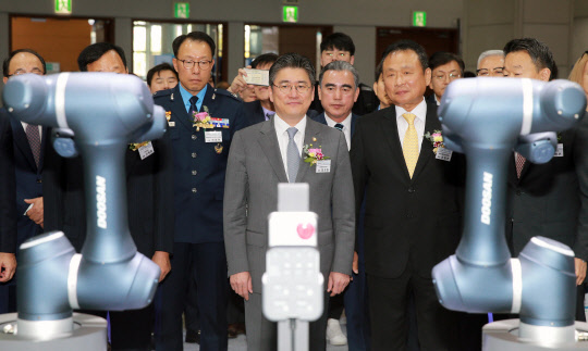 한국종합기계 이미지