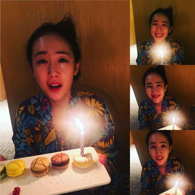 Singer Haha celibrated the double slope of his wife, singer Byul.Haha wrote on her Instagram page on Sunday: Go Eun-ah! Birthday celebration! Its so hard. I have nothing to say. Ill pay you back in my life.I am so grateful and I love you. Haha welcomed her third daughter, Songy Flag of the Republic of China, and began her YouTube.Haha said, Today is also the Flag of the Republic of China, our youngest pine, so we are more celibrated.In addition, Byul shining tube YouTube started too celibration, he said.In particular, Haha wanted Byul to be active through his personal YouTube. Haha said, I want Goo Eun to talk about everything he wanted to do.I will go too, he said. I will celebrate once again. It is a pleasant thing to do something. I will follow YouTube soon. Haha also posted a photo of Byul, pictured on the day, with Byul holding a macaroon with a Birthday candle in it and shedding tears of joy.Haha Byul couple married in 2012, and had two sons and one daughter.haha instagram