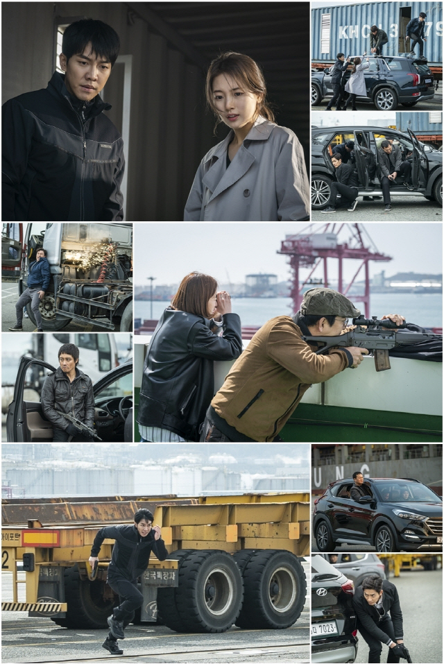 NIS agents, this time theyre on the Incheon docks!Vagabond Lee Seung-gi and Bae Suzy, and Shin Sung-rok - Lee Ki-young - Hwang Bo Ra - Shin Seung-Hwan, etc., are reunited and the Anathema Clath part creates group Action.SBS gilt drama Vagabond (VAGABOND) is an intelligence action melody that digs into a huge national corruption hidden in a concealed truth by a man involved in a civil-commodity passenger plane crash.After Cha Dal-gun and Gohari went to Morocco to capture Kim Song Yuqi (Jang Hyuk-jin), they confront the enemys indiscriminate attacks and offer thrilling tension and exciting catharsis with the development of a speedy story that succeeded to smuggle.In this regard, NIS agents including Lee Seung-gi and Bae Suzy, and enemies such as Jung Man-sik and Choi Dae-chul, were seen in group action in the Incheon department.In the drama, there is a scene where the indiscriminate attack of Jung Man-sik, who discovered that Cha Dal-gun and Gohari arrived in Korea, is being carried out.Cha Dal-geon and Go Hae-ri stand in a container box on a trailer with a tense expression and jump to the floor with Gi Tae-woong (Shin Sung-rok) and Kim Song Yuqi.In addition, Kang Joo-chul (Lee Ki-young), who had been shocked by the sudden death of an acute heart attack on the last broadcast, has been reappearing and attracts attention.Kang Ju-cheol keeps an eye on the sniper by loading bullets, and next to it, Kong Bo Ra is looking at the telescope and calling coordinates.In addition, Min Jae-sik expresses Furious by taking half of his body out of a car that runs with a poisonous expression and shooting like a mad fire, and Min Jae-siks right-hand man, Kim Min-seo, is also on the offensive posture by lowering his body.In addition, Kim Do-soo is raising tension by launching ruthless shooting without shaking with his unique expressionless expression.In the last broadcast, Cha Dal-gun and Gohari, with the help of Edward Park (Lee Kyung-young), carried Kim Song Yuqi into a cargo ship bound for Korea and conducted a disturbing operation against NIS to show up at airports and ports around the world.How three people were able to step on the Korean land through a rough journey, and how the Min Jae-sik party came to the scene and poured ruthless attacks.Above all, Lee Seung-gi and Bae Suzy, and Shin Sung-rok - Lee Ki-young - Hwang Bo Ra - Shin Seung-Hwan, etc., filmed the group action scene, and the day was so hot that snow was too hard to open.The actors showed enthusiasm to repeat rehearsals dozens of times to open and close the heavy iron door of the super-sized container box on the trailer without worrying about the uneven weather and to digest the difficult scene of jumping to the floor.After the rest of the day, they took a commemorative shot in commemoration of their gathering together for a long time, and they gave a cheerful atmosphere by laughing at each others faces taken in the photographs.Jung Man-sik, Choi Dae-chul and Kim Min-seo, who arrived in the late stage, also relaxed and relaxed.Jung Man-sik, Choi Dae-chul and others rehearsed several times to finish the difficult scene of taking their body out of the running car and sniping their opponents in Hankyu, but the youngest Kim Min-seo showed a smileless struggle even when the gloves that were wearing the rough cement floor were torn several times.Celltrion Entertainment said, Thanks to the actors who have been enthusiastically engaged in the harsh winds, another action scene has been created. Please watch the winner of the ruthless and bloody action showdown through this broadcast.Meanwhile, the 11th episode of Vagabond will be broadcast at 10 p.m. on the 25th (Friday).