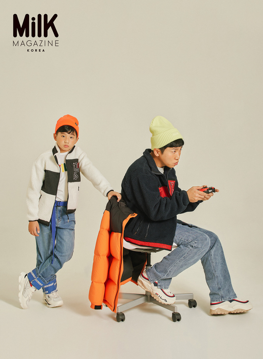 A picture of Yoo Se-yoon Minha Wealthy has been released.A picture with global sports brands Fila (FILA) and Bone G Yoo Se-yoon Wealthy was released in the November issue of Milk Korea, a French licensed kids fashion magazine.This family fashion picture with comedian Yoo Se-yoon and son Minha showed essential items of winter fashion that show the iconic colors of Fila such as white, black, red and navy with the theme of winter fashion with retro sensibility.kim myeong-mi