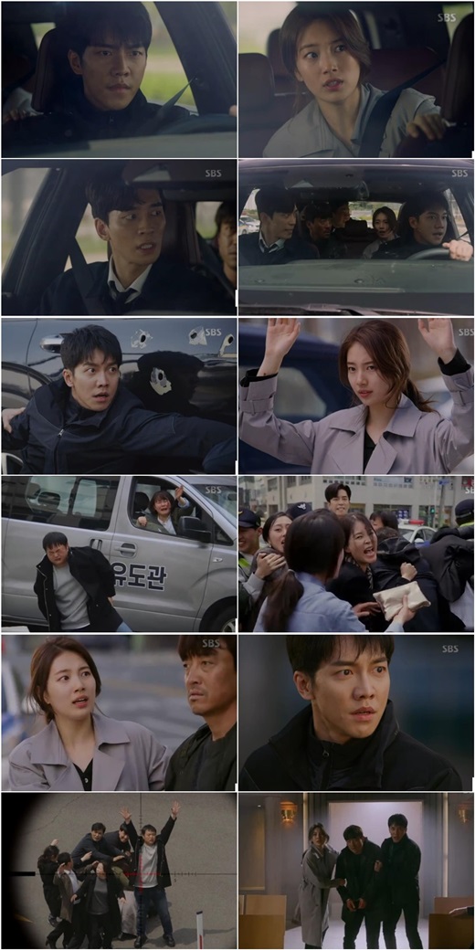 Dont expect it, were fighting the government of the Republic of Korea.Vagabond Lee Seung-gi and Bae Suzy gave a warm impression to the life-saving defense operation that devoted the lives of the bereaved families who were looking for the truth, continuing the Tears struggle.In the 12th SBS Golden Earth Drama Vagabond (VAGABOND) (playplay by Jang Young-chul, director Yoo In-sik/production Celltrion Entertainment CEO Park Jae-sam), which aired at 10 p.m. on the 26th, Cha Dal-gun (Lee Seung-gi) and Go Hae-ri (Bae Suzy) along with NIS agents, were involved in the indiscriminate attack by Min Jae-sik (Jung Man-sik) After the confrontation, a thrilling ending was included, taking Kim If (Jang Hyuk-jin) to court 10 seconds before the ruling.Especially, the families of the airplane terrorist incidents were impressed by the fact that they threw themselves into the search for truth, regardless of whether they were against the huge power to prevent the two people from moving.In the play, when Cha Dal-gun and Gohari met Kitaewoong (Shin Sung-rok), a Min Jae-sik vehicle rushed and threw a fire, followed by Kim Do-soo (Choi Dae-cheol) and a fire-sweeping automatic machine, grinding bullets and making containers into hives.At this time, Kang Ju-cheol (Lee Ki-young) helped with the Sniper gun, and in the meantime, Cha Dal-gun took Min Jae-siks vehicle away from the raining bullets and ran toward the court after carrying Gohari, Kitaewoong, Kim Se-hoon (Shin Seung-hwan) and Kim If.Min Jae-sik, who failed to prevent Cha Dal-guns dazzling run, asked Yoon Han-ki (Kim Min-jong) for support, and Yoon Han-ki, who reported it to President Jeong Guk-pyo (Baek Yoon-sik), gave an eerie order that he did not need to be captured with the police.After learning of the massive arrest, Kang Ju-cheol ordered the head of the Bullet Chicken (Yang Hyung-wook) to hack the NIS monitor screen and sow it on SNS, and after that, the Cha Dal-gun group and the police chase were broadcast live online, prompting comments cheering Cha Dal-geon.As a result, the broadcasting station rushed the helicopter, but Yoon Han-ki immediately stopped the coverage by threatening the weakness of the broadcasting station president, and when the darkened Chadal-gun and Gohari party were blocked by the police and stopped in the middle of the courtroom, Min Jae-sik instructed the police to shoot them all when they come out.When Min Jae-siks situation of the amnesty counting the counter, and the party of the party came out of the car, Min Jae-sik ordered the fire, and when Cha Dal-gun, Gohari, and Kitaewoong were hiding behind the car again, Kim Do-soo and the police shot at the same time and made the scene into Abi-hwan.At this time, a large dump truck ran in a fierce spirit with a horn, and broke through the barrigate and blocked Min Jae-siks front.And as soon as the bullets shot by the police were put in a dump truck, the family member, Father, appeared out of the car.In addition, Father bleeds from his head, but he shouts, Fugitive Mr. Dalgan, go quickly, and makes the car run.However, the car that the party ran the car thanks to the sacrifice of Father stopped the car that was shot indiscriminately, and the party decided to run the When they got out of the car, bullets flew out, but at the moment, Park Kwang-deok (Ko Gyu-pil) and Pil-soons vans jumped out and helped by hitting the side of the car.In addition, when the situation of Min Jae-sik, Kim Do-soo, and the police pointed at the gun to the Cha Dal-gun and the Gohari who arrived at the court, the bereaved families gathered at the scene hit the Min Jae-sik and the police, and Kitaoong and Kim Se-hoon also joined the party.Cha Dal-geon and Gohari looked at this and finally blushed, and then ran into the courthouse with Kim if.Moreover, the bereaved families who learned that Sniper Lily (Ah-in Park) was aiming for Kim if were protected by surrounding Kim if with their arms open toward the bullet.And at the moment when Hong Seung-beom (Kim Jung-hyun) urged the judge to rule, the court door was opened and the ending that Cha Dal-geon shouted Kim if I brought him was followed, giving a creepy Jeonyul.The small forces that want the truth gathered to stand against the great evil with death, and the hearts of the viewers echoed deeply.In addition, when Lily (Ah-in Park), who had been waiting for Kim if to kill some people, gave up the attack due to the bereaved family and decided to withdraw, a shocking situation occurred where the bullets flew somewhere lost their load.The questioner aimed at Lily with the next target, but Lily managed to escape the attack and informed Jessica that she had a shooter, she was a professional.When asked who Jessica was, Lily amplified her curiosity about the identity of the questioning man, saying, Who is it? Edward is the son of a bitch.After the broadcast, viewers said, Dargon, Kim if, lets feed other children some socks, It was a real legend today, It is so scary and scary to shoot an innocent citizen!Im going to break it all down, not even a confessional, Im going to get the truth out of it if its rocky with eggs, but if its Dalgan and Harry, Im too good to be on two sides, I want to see the publics chadalgan, which is taxed even in Drama, reveal the truth, and Im too tearful when everyone comes out of the car.Meanwhile, SBSs drama Vagabond will be broadcast at 10 p.m. on November 1 (Friday).