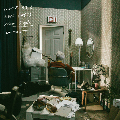The Black Ravel released its first teaser image to announce the release of Zion.T at 6 pm on November 6 through the official SNS account on the morning of the 28th.The image shows the back of Zion.T, who plays guitar in a chair in the middle of a room with various clutters. Image The upper left corner of the image shows the figure of 2019. 11. 6.With the text 6PM (KST) New Single being inserted, Zion.Ts new single release date and time is being announced. The title of the song is still veiled, raising further questions.On the other hand, Zion.T is Yanghwa Bridge, No Make-up, Eat It, Eye (Feat. Lee Mun-se), How to greet nicely (Feat.Slaughter of Red Velvet and other songs swept the top of the music charts and became a representative artist in the domestic music industry.Zion.Ts new single will be released on various online music sites at 6 pm on November 6.Photo The Black Ravel