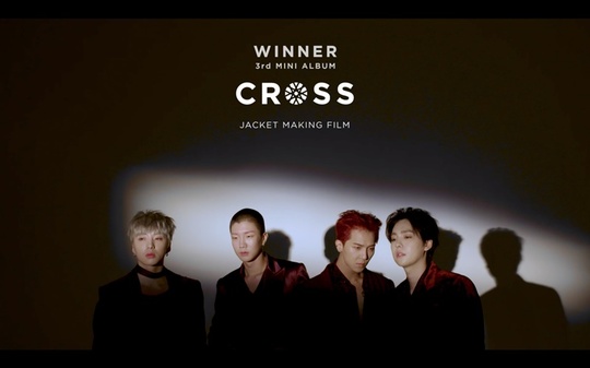 The group WINNER (Kang Seung-yoon, Kim Jin-woo, Song Min-ho, and Seung-Hoon Lee) announced that they will expand their activities as well as musical spectrum with the explanation of the mini-third album CROSS (cross) Jacket concept.YG Entertainment, a subsidiary company, released WINNERs CROSS Jacket Making video on its official blog at 10 am on October 29th.In this video, you can meet the concept of CROSS and Jacket shooting scene conceived by WINNER.Kang Seung-yoon said, I took a concept using light and it was so fun, regarding the shooting of CROSS Jacket, and Seung-Hoon Lee explained, If Li Dians concept was bright and exciting, I came back with other music (this time).The four members of WINNER went on a Jacket shoot, receiving a light stream in the dark.As I prepared for my first autumn activity after my debut, I continued to shoot a mature, heavy film different from Li Dians refreshing atmosphere.I was worried about making a change visually, said Seung-Hoon Lee.WINNER also took a Jacket shot on a shiny set, reflecting the light, after which members took personal cuts using props such as telescopes, masks and magnifying glasses.WINNER showed their individuality in individual cuts, while showing the charm of WINNER, which was united through group cuts.Kang Seung-yoon said of CROSS, It means that we will expand the scope of our four people a little more. I want to open up various meanings.It can be a starting point and going in four directions, and it can be a gathering again, he said. I am going to expand my activities individually, so I would like to thank you for your future trip.Please look forward to it, she said to fans.WINNERs CROSS offline album, which will be officially released on the 29th, consists of two versions: CROSSLIGHT and CROSSROAD.This album consists of 136 pages of photo books, random photo cards, postcard sets, Polaroid sets, and video authentication cards.WINNER released the CROSS soundtrack earlier on Saturday.The title song SOSO ranked first in the iTunes 27 countries chart, first in the iTunes Worldwide Album chart, and first in the Japanese iTunes pop and K pop categories.Since the release of the sound source, it has also been the top in the domestic music charts.WINNER, which successfully completed the Seoul Concert on the 26th and 27th, will host the Asia Tour Concert in Jakarta on December 21, Bangkok on January 11 next year, Kuala Lumpur on January 18, Manila on January 25, and Singapore on February 8 starting from Taipei on November 24th.hwang hye-jin