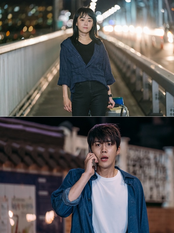 TVN Catch Phantom Moon Geun-young - Kim Seon-ho is in a situation of Danger.Moon Geun-youngs meaningful Smile and Kim Seon-hos shock eyes alone raise questions about what happened to them.Moon Geun-young - Kim Seon-ho, who is called the comic combo of the past, and Buddy Chemi, who does not buy the body of Kim Seon-ho, are leading to the hot word-of-mouth march of viewers. TVNs monthly drama Catch Phantom (playwright wish Lee Young-joo, director Shin Yoon-seop) Reverse) - Kim Seon-ho (played by Ko Ji-seok) unveils a two-shot Danger, foreshadowing the development of an urgent story.In the last broadcast, Moon Geun-young - Kim Seon-hos struggles were unfolding to reveal the Illegal loan incident and the grasshoppers identity, and the two people began to show subtle interest in each other and attracted attention.In particular, it has stimulated curiosity about the future performance of Sanggeuk Combi, whether he will be able to save Dangers Park Ho-san (played by Choi Do-cheol), who left a suicide note in the bloody intimidation of Illegal lenders.Moon Geun-young - Kim Seon-ho in the open steel raises the sense of Danger with confused situation in unexpected situation in different places.Moon Geun-young is seen standing alone in Da Qiao on an ambitious night.With the eyes shining more than the headlights of the vehicle and the meaningful Smile at the mouth, I am curious about what the Moon Geun-young is attracting.Kim Seon-ho is also surprised to receive a call from someone, and his desperateness is revealed in his cell phone.As the appearance of Moon Geun-young - Kim Seon-ho, which is so anxious and tense, is captured, it raises interest in what will happen to them.Among them, Moon Geun-young - Kim Seon-ho made the emotions that changed moment by moment in this shooting with only expression and eyes, and gave the staff the elasticity.In particular, the two men returned their break time and voluntarily rehearsed and joined together several times, raising the enthusiasm of the scene with their passion for Catch the Phantom.This scene was taken in the middle of the night, when people were sparsely affected by the conditions of the place called Da Qiao, and the production team was also focused on the rapidly changing emotional scenes of each character, said TVNs production team. Especially, the decisive scene where the relationship between Moon Geun-young and Kim Seon-ho gets closer is created, and the passion and effort of the two people created a scene full of tension and excitement. ...I hope youll be broadcasting the fourth episode today (29th).Meanwhile, TVN Catch Phantom from the first to the last car, the Subway Police, which protects the citizens familiar means of transportation, is a close-knit investigative team that solves the case to catch a serial killer called Subway Phantom.Tuesday, 29th, 9:30 pm, Catch Phantom 4 episodes will be broadcast.