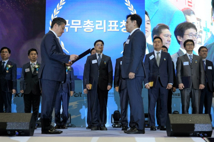 라온피플 이미지