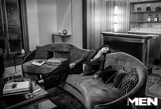 Actor Lee Chung-ah has emanated an alluring Aura that overwhelms black and white.Lee Chung-ah, who announced his successful acting transformation with SBS monthly drama VIP, which was first broadcast on the 28th, released a picture interview with fashion magazine Noblesse Men.This picture was a pictorial concept that emphasized the actors Aura, which is somewhat loosened than the Feelings, which contains the whole, and has a rough appearance and undecorating natural beauty.Lee Chung-ah in the public picture is concentrating his attention by radiating a dreamy and alluring Aura that overwhelms black and white.It shows intense and chic charisma even in loose and languid Feelings, and adds to the perfection of the picture with its brainwashing eyes and pose.In addition, Lee Chung-ah not only completely digests various styling and hairs different from concept to concept, but also brings out a unique atmosphere with pose and eyes to match it, and shows off the admiration of the field staff and shows off the artists face.In the later interview, Lee Chung-ah talked about the life and daily life of her mature process as an actor and an artist.In this years film Renewal, Spring, drama Beautiful World, VIP and entertainment Everyones Kitchen, Lee Chung-ah, who has been presenting various activities, expresses as the second day, I am just stepping on my pace.I appreciate it if you evaluate it that way. It seems that our work is well received when it reaches many people.I would be happy if this drama was aired and I heard the second heyday. Lee Chung-ah, who entered the 17th year of his debut, said, When I take a break, I see a book.Even then, it is related to work by saying, Oh, thats what this persons feelings were in the script at the time. Everything in my life is connected to Acting.So I did not do anything else, that is the power that I can still do this. On the other hand, Lee Chung-ahs pictorial and interview can be found in the November and December issue of Noblesse Man.