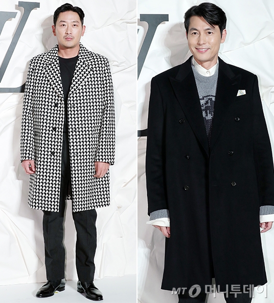 Men who wear suits every day are also troubled by the weather, whether they should look cold in a suit or what style to choose.If you want to produce an allautumn trendy style, lets refer to the fashion of stars.Actors Gong Yoo, Choi Woo-shik, Ha Jung-woo, Jung Woo-sung, Astro Cha Eun-woo, and EXO Sehun, who attended the opening event of Louis Vuitton Maison Seoul held in Cheongdam-dong, Gangnam-gu, Seoul on the 30th, turned into a colorful style of autumn man.I analyzed their fashion using unique design suits, The Classic Coat, and sensuous patterns.The three people were choices in calm and soft color suits such as beige, kite gray, and chacole, and gave a tummy atmosphere.Gong Yooo wore a dark grey shirt and wide pants, and produced a stylish look with a long coat.Choi Woo-shik and Cha Eun-woo completed their individual style by matching rugged sneakers to beige, grey-colored three-piece suits, respectively.In particular, Cha Eun-woo attracted attention with a strap jacket reminiscent of the clothes of Hanbok.Ha Jung-woo added points across a stylish pattern coat to the all-black look, which she paired with a neat round T-shirt, slim black pants and shoes.Jung Woo-sung completed a neat dandy look with a layered look layered with inners and the Classic Black Taylored Coat.Jung Woo-sung wore a white shirt and a gray knit with a sequin decoration, and completed the style with black pants and shoes.Sehun created a bright look by matching a white check shirt with a subtle pattern with a slim fit and a gray check suit with a blue pattern.Sehun accentuated her distinctive features with a perfectly bangs-up hairstyle.Louis Vuitton Maison Seoul Open Event  .. Unique suit and Coat fashion eyes