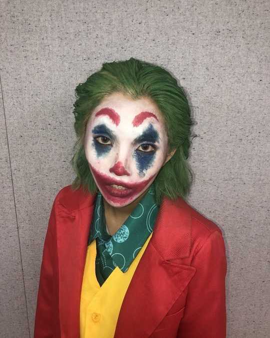 Woman) Kids So-yeon turned JokerSo-yeon wrote on the official Instagram of (girls) on October 30, It was a fun Halloween because of our members who always do it properly, because I love children and I love Neverland.Please look at Lass at 11:05 tonight. So-yeon in the public photo made up with Joker in the movie Joker.It is not a playful imitation, but it expresses perfectly from face make up to hairstyle and costume.emigration site