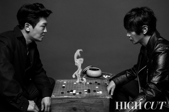 Five Actors of Faith: Ear (hereinafter Ear) have featured the cover of the magazine Hycutt.The movie Ear Kwon Sang-woo Kim Hee-won Kim Sung-kyun Allow active status One Hyunjun published on October 31st, revealed the presence of rough men through the star style magazine Hycutt.Black and white photographs with the intense expressions of actors conveyed the spleen atmosphere as if watching a noir movie.Actors dressed in classic clothes such as suits, coats and leather jackets expressed tense tension with their eyes in front of the camera.The flames burning on the checkerboard, the Asri spreading Acting and the strong lighting that divides the screen into black and white made the presence of the actors more prominent.In an interview after the filming, Kwon Sang-woo, who played Ear, said, The director edited and sent about 150 reference works, giving me confidence in what kind of movie Ear will be.All actors in the field could have been able to act with faith because of the precise calculation of the production, he said. I tried to show the impression that Kwon Sang-woo is such an actor to my young friends who do not know all about Actor Kwon Sang-woo through extreme action or acting.Kim Hee-won, a teacher of shit, said, All the actors gathered in the character of Ear are counted and terrifying.It seems like it is because everyone has worked so hard on Acting, but in reality, they are really angelic people. Kim Sung-kyun, the teacher of Ear, said, If the previous work Faith Hansu had a sharp feeling of iron, this Ear seems to have a fantasy element.I can expect more imagination, he said, referring to the difference from his previous work.Allow active status of Busan Weed Station said, When I was working as an actor seven or eight years ago, Director Lee of Ear gave me a prickly advice that I can not become an actor if I can not manage like now.It was a chance to go hiking from that day and to keep my own management hard, but I heard that the director would like to see me in making this Ear.Regan is my benefactor, he said.When I made the last cut of my appearance, my emotions grew stronger as the time passed, and the cut sign sounded and I went out alone and cried.I barely got through my feelings, and my coachs eyes were red. I hugged each other and said that I was good, and that I had suffered.It seems that that was probably the moment of greatest joy. emigration site