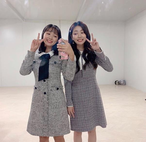 Kim Hye-yoon and Kim Ji-in boasted a lovely charm.On the 31st, Kim Hye-yoon uploaded a picture with an article entitled I like you New Fort Smith.Kim Hye-yoon and Kim Ji-in are posing V in front of the mirror, and the two people in sophisticated costumes are attracted to the pure charm.Kim Hye-yoon and Kim Ji-ins bright Smile create a lovelyness.On the other hand, Kim Hye-yoon played the role of Eun Dano in MBC drama How I Found It and Kim Ji-in played the role of New Fort Smith.