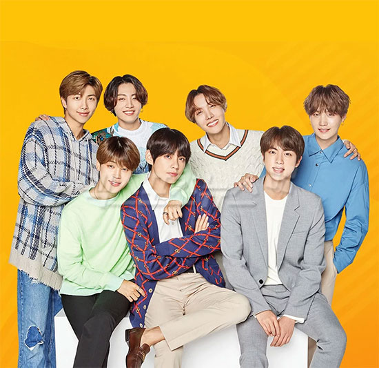 The first photo of Remo or Exclusive Model by BTS has been released.On the official website of Yangsan Pharmaceutical on the 1st, two group photos of BTS were posted.In this photo, there are pictures of BTS members standing side by side in their usual clothes, along with the words EVERYDAY LEMONA, BTS and Mail Remo or and COMING SOON.Yangsan Pharmaceutical said on the same day, BTS was selected as a Remo or Explusive Model through its official Instagram account. We will continue to update new images and various news of Remo or with BTS as a model in the future. .Yangsan Pharmaceutical has signed a contract with BTS to make a leap into Remo ors global top vitamin brand. We will also launch a collaboration product with BTS from Remo or to beverages.Dotcom News Team / Photo: Yangsan Pharmaceuticals website