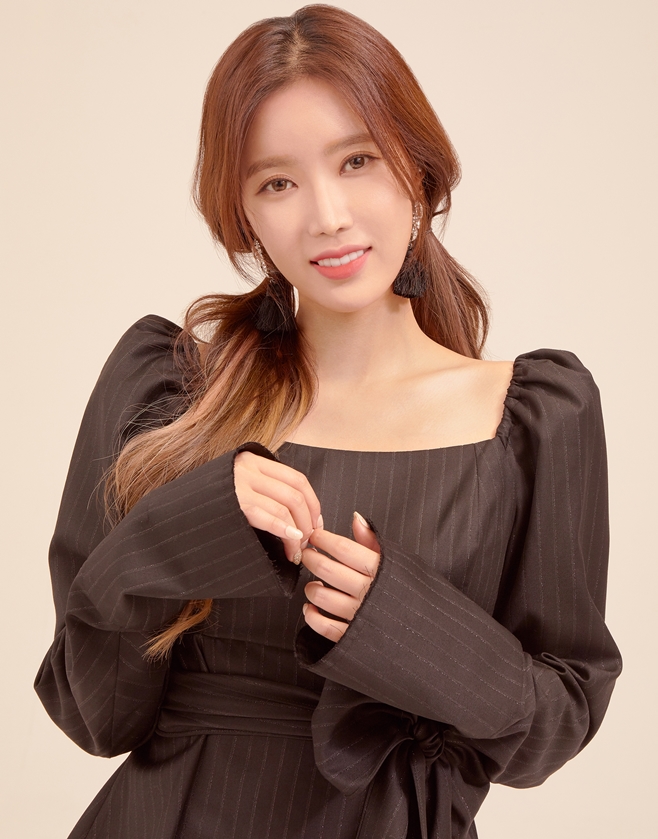 우아한복 이미지