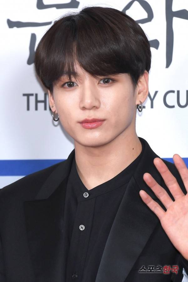 [속보] 방탄소년단 정국, 교통사고로 입건 | 인스티즈