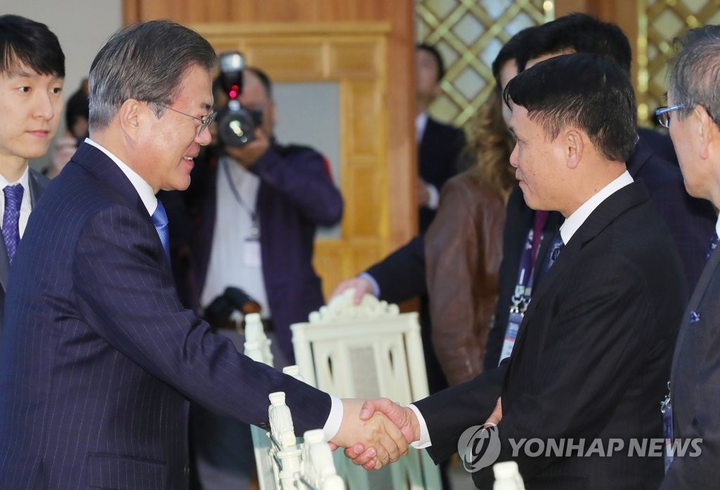로이통신 이미지