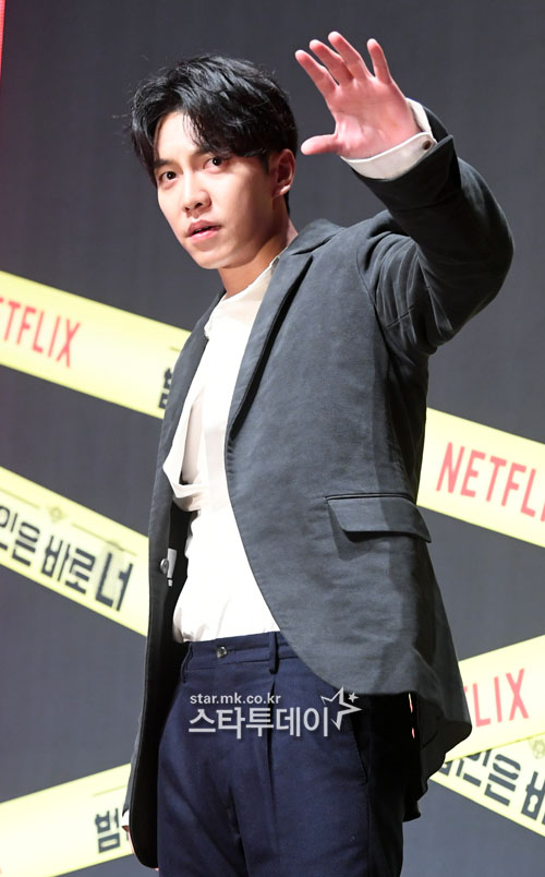 Actor Lee Seung-gi has expressed his feelings for appearing in Bumbaner 2.On the morning of the 8th, a production presentation of Netflixs original entertainment program You Are the Beginner! Season 2 (hereinafter referred to as Bumbaner 2) was held at CGV in Apgujeong, Gangnam-gu, Seoul.Yoo Jae-Suk, Kim Jong-min, Lee Seung-gi, Park Min-young, Sehun (Exo), Sejeong (Gugudan), Cho Hyo-jin PD, Kim Joo-hyung PD, and Kim Dong-jin PD attended.It was so good, it was so good to be with great members, Lee Seung-gi said of her night-barner 2 confluence.Especially, I was very excited because it was the first time I was fixed with Yoo Jae-Suk after X-Men.Bumbaner 2 is a full-fledged life variety of Monkdan, which is busy with hands and feet because Murder, She Wrote are busy.Lee Seung-gi has joined as a new member in this season 2, and more expectations and attention are focused.Yoo Jae-Suk, who disappeared from last seasons final episode, brings together the old East Ry in a year, and brings new events they face as Lee Seung-gi joins the Monk.The game hole Monk Yoo Jae-Suk and the still-untold Lee Seung-gi, the outspoken Murder, She Wrote fatale Park Min-young, the funny fool genius Kim Jong-min with his whole body and face, the serious  Monk performance is expected to be even through the explosive in-the-membrane cleaning.Bumbaner 2 will be released to viewers around the world today (8th).