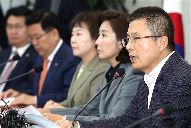 황교안, '한국당과 통합 없다'는 변혁에