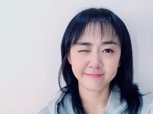 Moon Geun-young posted several photos on his SNS on the 11th with the article Phantom Day today.Moon Geun-young in the open photo leaves Selfie in the background of a white wall. It emits a refreshing charm with a pleasant smile and colorful expression.Fans who responded to the photos responded such as Phantom always fighting, Should catch the premiere today and Phantom day only wait.On the other hand, TVN drama Catch Phantom starring Moon Geun-young is broadcast every Monday and Tuesday at 9:30 pm.