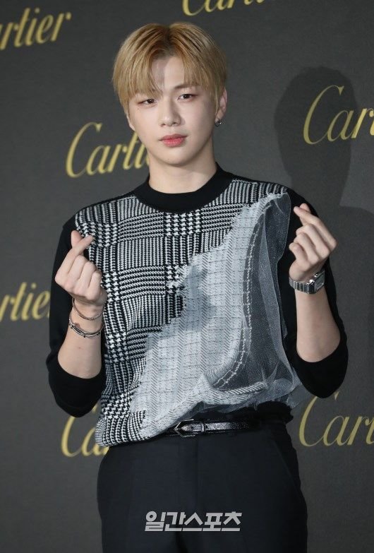 강다니엘