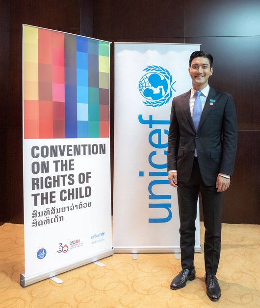 Super Junior Choi Siwon was appointed as the first Korean ambassador to the UNICEF East AsiaPacific Ocean region.Choi Choi Siwon was the UNICEF East Asia Pacific Ocean Regional Friendship Ambassador at the Laos Generation 2030 Forum in Vientiane held in Laos Vientiane on the 11th (local time) to mark the 30th anniversary of the adoption of the UNChild Rights Convention. It was installed in the massador for East Asia Pacific Regional , and focused attention all over the world.Choi Siwon was the first Korean artist to become a goodwill ambassador to the East AsiaPacific Ocean region of UNICEF, and Choi Siwon was recognized for his high popularity and influence in the East AsiaPacific Ocean region as well as his authenticity in promoting Child rights since 2010.Choi Siwon said, I am very pleased to be installed as a goodwill ambassador for the East AsiaPacific Ocean region.In the meantime, I felt a sense of mission by visiting various countries and having a special experience of meeting children and their families directly.I will do my best to help children in the East AsiaPacific Ocean area in the future. Choi Choi Siwon has been participating in various UNICEF campaigns since 2010 through steady talent donations. In November 2015, he was selected as a special representative of UNICEF Korea Committee. He has visited UNICEF offices in East Asia Pacific Ocean countries such as Malaysia, Thailand and Vietnam as well as Korea, and has actively promoted Child rights.In particular, last year, he attended the opening ceremony of the 5th ASEAN Childrens Forum (ACF) as a keynote speaker, appealed for interest in Child Human Rights, led discussions at discussion sessions of delegations from 10 Southeast Asian countries, and also appeared on the Thailand local fundraising show The Blue Carpet Show, where he took the lead for Child Rights, winning more than $500,000 in fundraising.In the future, Choi Siwon will continue to work on the UNICEF East AsiaPacific Ocean Regional Goodwill Ambassador, which focuses on protecting children in the online environment and strives for childrens rights such as health, education and equality.