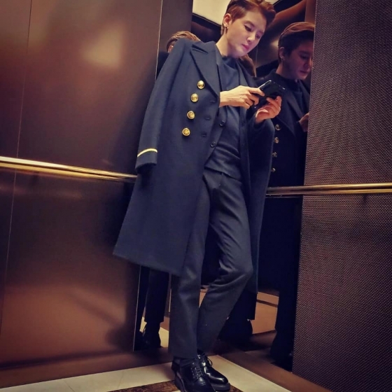 Junsu posted a picture on his 13th day without any words through his instagram.In the open photo, Junsu seems to be wearing a costume and heading somewhere.In particular, Lee Ji-hoon, who boasts a strong friendship between Junsu and musical seniors, gave a warm heart to the post, saying, Where is the Prince of God?As news of the airwaves and the announcement of the concert at the end of the year have been announced in recent 10 years, the expectation of fans is growing in this new situation of Junsu.The fans who saw this expressed their excitement by commenting on I am dressed up, I am a new rice cake, I am successful in ticketing and meet.On the other hand, Junsus year-end musical & ballad concert 2019 XIA Ballad & Musical Concert with Orchestra Vol.6 can be booked at Melon Ticket at 8 pm on the 14th.