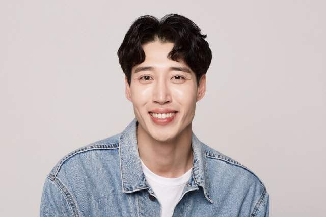 우찬 이미지