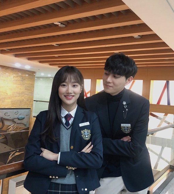 Kim Young-Dae posted two photos on his SNS on the 20th with a hashtag called # How I Found Haru.In the public photos, Kim Young-dae, who looks at April Na-eun affectionately, is shown.MBC How I Found Haru in the three high school uniform wearing two mens visuals captivate the eye.Kim Young-dae and Na-eun are appearing in MBC How to Discover Haru as the man and woman main characters in the comic Secret Oh Nam Ju and Yeojuda.Meanwhile, the MBC drama How I Discovered Haru ends with 31 to 32 episodes broadcast today (21st). It airs at 8:55 p.m.
