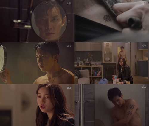 The Vagabond ship, Bae Suzy, was embarrassed by Lee Seung-gis nudity.In the SBS gilt drama Vagabond, which aired on the afternoon of the 22nd, Cha Dal-gun (Lee Seung-gi) and Gohari (Bae Suzy) struggled to unravel the truth behind Secret.On this day, he looked at the chapter and headed for the house of Chadalgan, who looked excited by applying lipstick again, fixing makeup.At that moment, the realized chadalgan came out of the bathroom naked, and the confession in the living room hurriedly turned his head.I didnt see it, I didnt see it, I didnt see it so fast, said the confession, bowing his head, embarrassed.