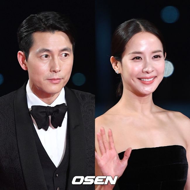Actors Jung Woo-sung and Cho Yeo-jeong were honored with the first Blue Dragon Film Award for Best Actor.On the 21st, the 40th Blue Dragon Film Awards were held in Paradise City, Yeongjong-do, Incheon.At the awards ceremony, Jung Woo-sung and Cho Yeo-jeong became the main characters of the male and female stars, while the first Golden Palm Award was awarded at the Cannes Film Festival and the highly acclaimed movie parasiteJung Woo-sung, who has been awarded several times in the Blue Dragon Film Awards, won the Blue Dragon Film Award for the first time as a movie Innocent Witness.Jung Woo-sung was well received for his natural acting transformation, which was a natural actor, unlike the intense character that he had shown in the role of a warm-hearted lawyer in Innocent Witness released in February.The movie also succeeded in box office with 2.53 million viewers.In this regard, Jung Woo-sung once again proved to be a representative actor of Korea by winning the award of the 55th Baeksang Arts Grand Prize in the film category and the 39th Golden Film Award, followed by the Blue Dragon Film Award.Jung Woo-sung said, I sat down and watched the awards ceremony and suddenly I thought I wanted to receive the award.The reason was that I wanted to play with this saying that I knew that the parasite would receive it, but I did not think I would receive it.I sincerely cheered you on that you want to receive it today in the back seat, but I am grateful and surprised to be so real. I also attended quite a lot of Blue Dragon Awards, but I received the first Best Actor award.I thought that Mr. Scent did not come today, but it was so nice to see him as a prize winner, and Mr. Kim Hyang-gi, who was together, was a wonderful partner and I was happy and happy to work with Lee Han.I think that my friend Lee Jung-jae, who will be watching at home, will be delighted with me and I want to share this joy with all of you. On the other hand, Cho Yeo-jeong, who spent the best year as a parasite, was awarded the Best Actress Award at the 24th Chunsa Film Festival and the Blue Dragon Film Award.Cho Yeo-jeong took on the role of the wife of the CEO of global IT company and the innocent and simple wife of the bridle in the parasite, and caught the audience by showing a new face of Cho Yeo-jeong, who we did not know before, behind the exterior of the beautiful wife,Cho Yeo-jeong, who was called the Awards, was tearfully and trophied after being greatly surprised, said: Thank you, I think I was the only one who didnt know the parasite would receive.I really didnt know I was going to get this category, and Im really grateful. I think theres a different character who gets loved by an actor when he does his work.But I really loved the parasites, and I think I thought it was unrealistic because I was so loved.So today the Awards were not expecting either, he said frankly.He then thanked Bong Joon-ho, saying, It was a character I waited for. At some point, Acting seemed to accept that I was just a crush.I have loved Acting with the hope that I can be abandoned at any time, and that love will never happen, which seems to have been my driving force.I dont think Ive ever had love for this award. Ill always walk silently, though Im sure its true.I will try to have a crush like now, he concluded with Im deadly serious , an ambassador in parasite .Jung Woo-sung and Cho Yeo-jeong, who have been honored with the honor of the lead actor and actress, have been reborn as actors of the year, catching both the box office, the acclaim and the awards.Expectations are high on what kind of Acting they will show in the future as they cross the screen and the CRT.DB captures broadcast screen