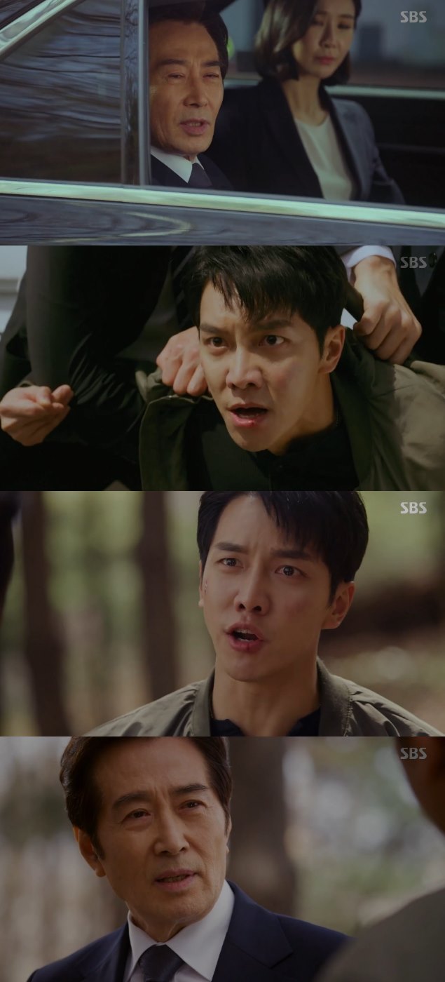 Lee Seung-gi of Vagabond expressed Furious as he blocked President Yun-shik BaekIn the SBS gilt drama Vagabond (playplayed by Jang Young-chul, directed by Yoo In-sik), which was broadcast on the 22nd, Lee Seung-gi was shown applying Furious to President Jungkook (Yun-shik Baek).On this day, Cha Dal-geon asked Jungkook to meet, but he was rejected.However, he did not give up on the car, but waited until the Jungkooks protocol car passed, and eventually ran into the car and shouted, Lets talk.The Bodyguards stopped him, but Chadalgan said, Have you ever thought you were in a trap?If someone is Lee Yong, he appealed, and Jungkook asked, Are you talking about Hong Soon-jo (Moon Sung-geun)? I want to know how much Hong Prime Minister has been involved in this case, and Im asking if hes an accomplice with Hong Prime Minister, Chadalgan said.Jungkook said, I am an unfair person. He said, Lets talk again in a quiet place.Jungkook, who was talking in the forest away from The Bodyguard, expressed his injustice and said, What the hell did I do so wrong?Chadalgan then hidden the truth by Lee Yong, the president, whats the difference between dropping the plane? Furious said.Chadalgan then said, The president has been Lee Yong for them. Jungkook said, You are not what you are.You are not politics, you are not power, you are more than a topic. But Cha Dal-geon said, They want this.Why do not you know that ignorant people like me know? =