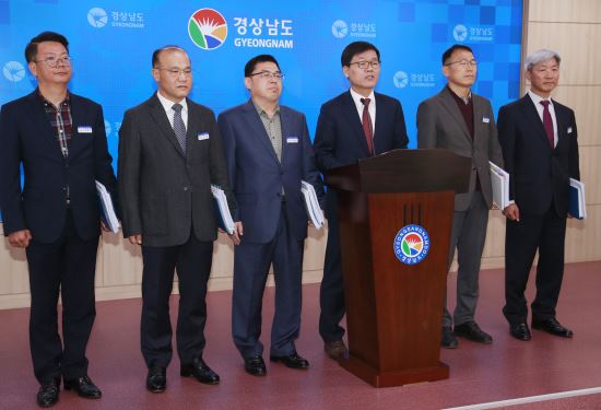 사람과창조 이미지