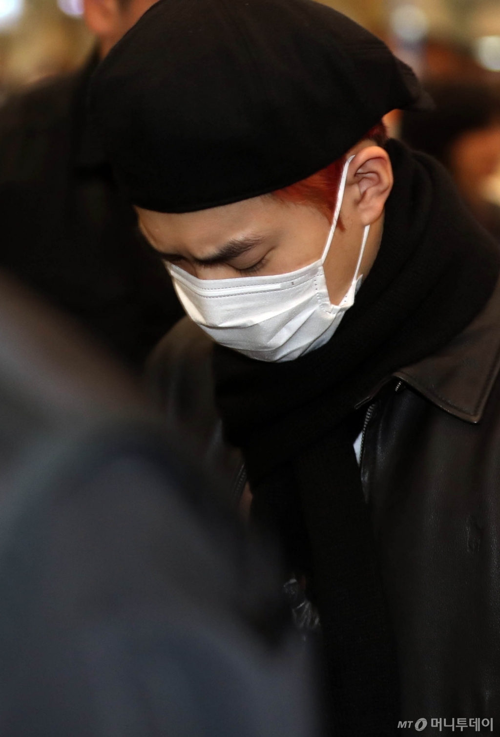 Group EXO Suho arrives through the Incheon International Airport on Monday morning after a concert in Jakarta, Indonesia.