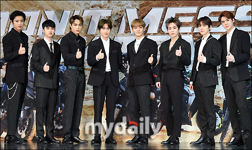 Group EXO canceled the press concert schedule in the late Goo Hara Vivo.SM Entertainment said on the 25th, We canceled the EXO 6th album OBSESSION press concert schedule scheduled for 11 am on the 27th. We express our deepest condolences to the sad vivo and pray for the deceased.EXO is about to come back to the regular 6th album OBSESSION on the 27th.According to the Seoul Gangnam Police Station on the 24th, singer Goo Hara was found dead at his home in Cheongdam-dong, Gangnam-gu, Seoul at 6:09 pm.An acquaintance who visited his home found Goo Hara and reported it.SM Entertainment Official Announcement.Hello, SM Entertainment.I canceled the EXO 6th album OBSESSION press concert schedule scheduled for 11 am on November 27th.I express my deepest condolences to the sad vivo and pray for the relief of the deceased.