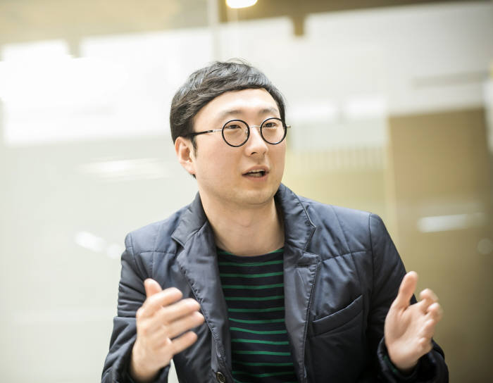 커리어앤컴퍼니 이미지