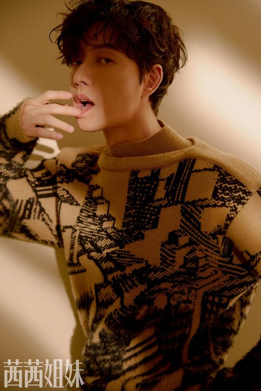 Actor Park Hae-jin decorated the cover Model of the December issue of Cece China.Park Hae-jin, who has enjoyed global popularity such as China, Asia and Europe, proved to be the number one Korean star by launching the cover Model of the December 2019 issue in order to repay the continued support of overseas fans.In the cover Model, picture, and Interview, Park Hae Jin focused on every moment and impressed the staff by drawing the best cut.In the cover cut that reveals Park Hae Jins sleek jaw line, he is fascinating fans with his eyes that seem to be talking sexy and many stories.In the picture cut, items that are difficult to digest such as retro-style wide pants, ties, and intense pattern knits also showed their elegance and showed a global fashionista Downside.In the Interview after the filming, careful answers for overseas fans continued.Especially for the fans, I am always grateful for my affection for my schedule, he said. Thanks to the fans who worry about me when it is hot in the cold, I finished shooting well without any sickness. I also expressed my gratitude.Many of Park Hae Jins works in China have impressed viewers very deeply, and he is one of Chinas best-known male leading Actors for his mature acting and compliant appearance.The attitude of living faithfully and the positive attitude of training oneself constantly shines him, and this confidence and optimistic attitude is consistent with the ideology that our magazine wants to convey. On the other hand, Park Hae Jin has been busy with the schedule of domestic and overseas schedules that have been pushed since the award of the Minister of Public Administration and Security at the Fire Day after the end of the next drama Secret.ceci china offer