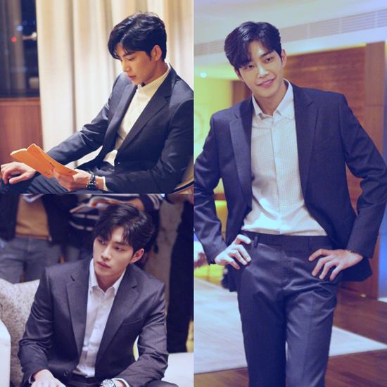 Secret boutique Jae-young Kim attracts attention with his warm shooting scene.In the SBS drama Secret Boutique, J-Boutique lawyer Yoon Sun-woo plays a role in the role of Hot Summer Days, Actor Jae-young Kims colorful charm is showing off the shooting scene behind-the-scenes cut.In this work, Jae-young Kim has increased the immersion of the drama as if he was wearing the Yoon Sun-woo character.In particular, Jae-young Kim played a role as a black knight who does anything for Jenny Jang (Kim Sun-ah) in the play.In the process, it reveals the charm of macho masculinity, and sometimes it shows the quiet but powerful aspect of the innocent man and makes the woman excited.Jae-young Kim, who was released on the 27th, is also attracting attention by showing 100% of the character synchro rate as he sees Yoon Sun-woo in his work.Not only is it showing a serious appearance concentrating on shooting, but also talking with the resting time staff and showing a warm smile makes even the viewers smile.As such, Secret Boutique Jae-young Kim, who maximizes the charm of Character with various appearances in this work.With only two episodes ahead of End, he raises expectations of how he will capture the hearts of viewers.On the other hand, SBS Secret Boutique, which Actor Jae-young Kim is in Hot Summer Days, is broadcast every Wednesday and Thursday at 10 pm.Photo = HB Entertainment