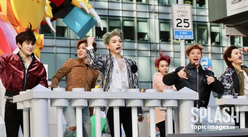 Splash.com on the 28th (local time) featured the NCT 127 attending the 93rd Macys Thank You Giving Day Parade in New York, USA.On that day, NCT 127 called Highway to Heaven.Meanwhile, Idina Menzel, Celine Dion and Black Eyed Peace attended the Macys Thankgiving Day Parade.