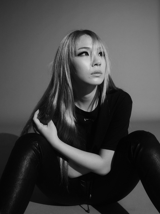 There is a growing enthusiasm for singer CL (CL), who is making a comeback with the project album In The Name Of Love.With CL recently releasing its project album In The Name Of Love Teaser video on Instagram and YouTube channels and announcing its readers moves, fans from around the world, including Asia, America and Europe, are welcoming her comeback.After the release of the Teaser video, fans poured out explosive praise such as Tiger woke up, I feel the presence on stage just by listening to the voice, The true queen is back, I waited only this moment and The voice of heaven.As CL has been active in various countries for about 10 years and has a solid fandom, comments have been made in various languages ​​such as Spanish, French, Arabic and Latin as well as Korean and English, which has made her global influence.CL will release various contents ahead of the release of the new project album and will communicate with fans who have waited for him for a long time.As a result, fans and public interest around the world are expected to continue.Meanwhile, CLs In the Name of Love, which will be released after breaking a long gap, will be released for three weeks, two songs each week starting December 4.bak-beauty