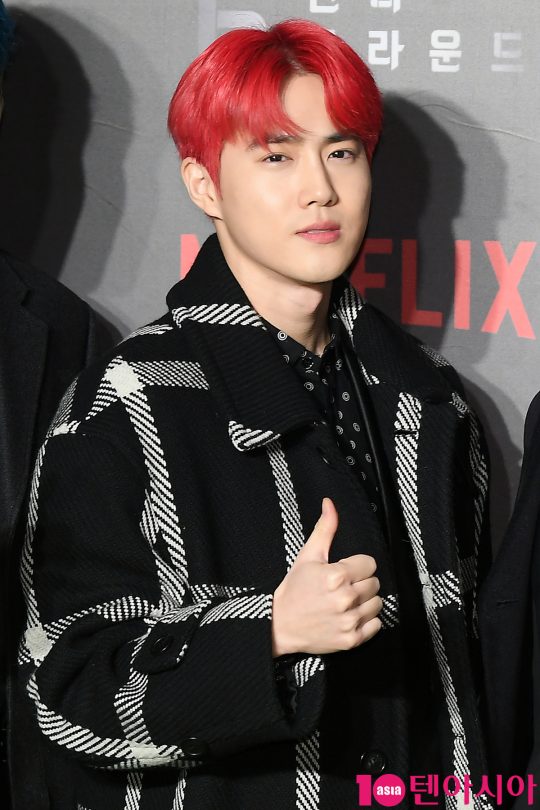 Group EXO Suho attended the Netflix 6 Underground green carpet event held at Seoul DDP (Dongdaemun Design Plaza) on the afternoon of the 2nd.The 6 Underground, starring Ryan Reynolds, Dave Franco, and Melanie Laurent, is an action blockbuster film about the biggest operation on the ground that they have become ghosts themselves, six Jung-yongwon who erased all past records as if they did not exist in the first place.