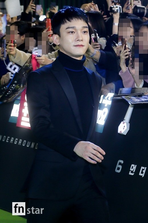 Group EXO attended the red carpet event of the Netflix film 6 Underground held at Seoul Dongdaemun DDP on the afternoon of the 2nd.The 6 Underground, starring Ryan Reynolds, Dave Franco and Melanie Laurent, is scheduled to open in December as an action blockbuster film featuring six Jeong I-wons who erased all past records, and the biggest operation on the ground that they have become ghosts themselves.copyright holder c