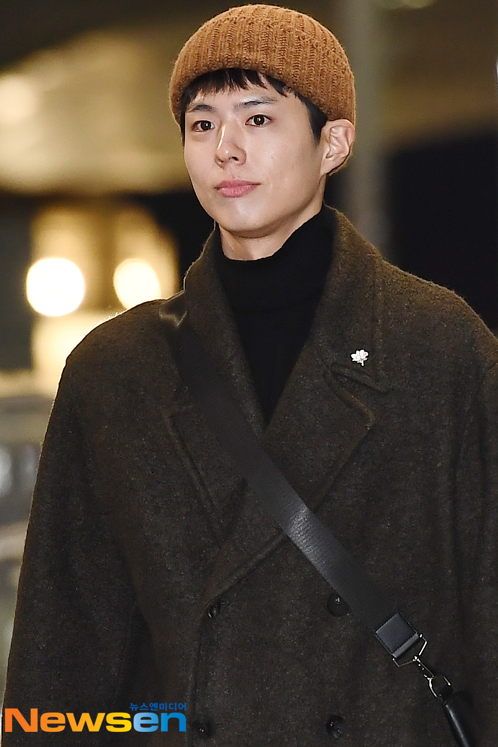 Actor Park Bo-gum (PARK BO GUM) departed for Japan Nagoya on December 4th (Wednesday) at the Japan Nagoya Dome on December 3rd through the Incheon International Airport in Unseo-dong, Jung-gu, Incheon, to attend the 2019 MAMA (Mnet Asian Music Awards 2019 Mnet Asian Music Awards).Actor Park Bo-gum (PARK BO GUM) is leaving for Japan.exponential earthquake