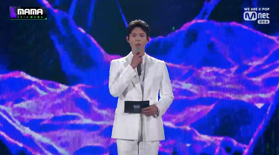 Actor Park Bo-gum, who was the host of 2019 MAMA, gave three Korean greetings.Park Bo-gum appeared as host at the 2019 Mnet Asian Music Awards (hereinafter referred to as 2019 MAMA) held at Nagoya Dome in Japan on December 4.Park Bo-black, who dressed up in a white suit, greeted him as Asias largest music awards ceremony, 2019 Mnet Asian Music Awards.In addition to Korean, I also gave cheers to English and Japanese three languages.It is the third time this year that I have been a host, and I can not forget the passion of artists and fans who love music.Especially, I wonder what the music energy generated in a big space will be like for the first time in Mama this year. Park Bo-gum said, The new dimension of drawing music beyond the boundaries is the concept of Mama this year. He said, It is being broadcast live in 200 countries around the world.hwang hye-jin