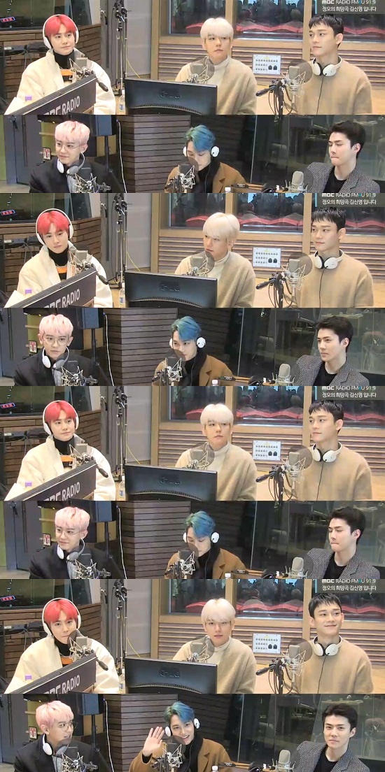 The Noon Hope Song EXO returned to its regular sixth album, OBSESSION (Obsession).MBC FM4U Noon Hope song Kim Shin-Young broadcasted on the 4th, the group EXO appeared and talked.On this day, DJ Kim Shin-Young mentioned the entertainment program that appeared recently with EXOs comeback.When Kim Shin-Young asked, Who do you think is the most amount in Radio Star? The members answered Suho.Suho said, My younger brothers and sisters were in the lead. I saw that the article was written as King of Talgok. I hope you will see the entertainment as an entertainment.Kim Shin-Young then talks about knowing brother and says, If Radio Star is talk, knowing brother is a visual gag or situational drama.Who is the Visual Gag King? he asked again.The members pointed to Chanyeol and Chanyeol said, Members are playing a lot of fun with me.At that time, it is so good for the members to laugh, so sometimes they have a desire to burst out, so they burn their bodies. Kai then added: Chanyeol has been slowly rising in water since the beginning of his debut but these days its so funny - Poten has been in full bloom.Kim Shin-Young then asked for an explanation of EXOs regular 6th album OBSESSION released last month.So leader Suho said, This concept came out as EXO and XEXO, which contains another self of EXO members, not only the self but also the bad things of the external world.It is a concept that the two egos continue to compete and fight. Baekhyun said, The fans say that the Baekhyun on stage is different under the stage.I think it would be a comprehensive gift package feeling to solve it with the concept. One listener also asked EXO members, What kind of member do you want to be born again?When Sehun, who was asked, could not answer easily, Suho answered Baekhyun and Baekhyun answered Suho.Chen named Sehun and Sehun as well; Chanyeol named Kai, but Kai pointed to Sehun and laughed.Photo: MBC-Seen Radio