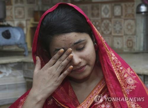 중국 남성에게 신부로 팔려 갔던 파키스탄 여성 [AP=연합뉴스]