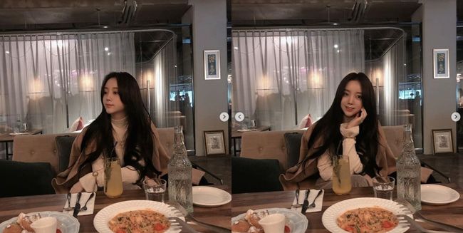 Group Lovelyz member Kei boasted a clean side.Kei posted a photo on Lovelyzs official SNS on the afternoon of the 7th with an article entitled Happy Bullet.In the photo released on the day, Kei showed a feminine charm with white The and long straight hair. Keis beautiful beauty catches the eye.Kei showed off her luxurious vibe with an elegant look.Lovelyz, which Kei belongs to, appeared in Mnet music entertainment Queendom which last October and boasted the opposite charm as a talented group.In addition, Kei released Solo Over and Over in October after five years of debut.Lovelyz Official SNS