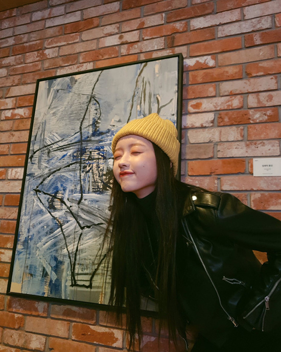Running Man OH MY GIRL YooA, Cosmic Girls in the most ratio great hero <p> ‘Running Man’ OH MY GIRL(OH MY GIRL) YooA photos of eye-catching.</p><p>The last 8 days OH MY GIRL(OH MY GIRL) official SNS, “#OH MY GIRL #YooA #Shasha #today interesting was Warsaw #gift Warsaw called”the Eagle and soar to the members YooA photos of the play was.</p><p>Photo belongs YooA is a variety of posing and chic to show off and there. He left us and rate OH MY GIRL fan club miracle of the interest received.</p><p>More YooA is a chic photos along with the usual foot hero(Pokemon), called to make cute photo with the post for more eye-catching was.</p><p>The last 8 days broadcast SBS good Sunday - Running ManOn Running Man attract investors lace decorated actor strong, or this our photos, OH MY GIRL YooA, broadcast only disease present as a guest appeared. The cast of YooA the day of Michael Jacksons ‘smooth criminal’, baby repeat of ‘an Have’ dance as well as by the viewers who did.</p><p>Also, how long before the denouement ended Mnet ‘Queens grave’in a stunning new potential with every race they stage a renewed and tremendous growth possibilities proven can.</p><p>He later art, including a variety of broadcast activity to unfold or will be.</p><p>1 entertainment media, video and New Media brand.</p>
