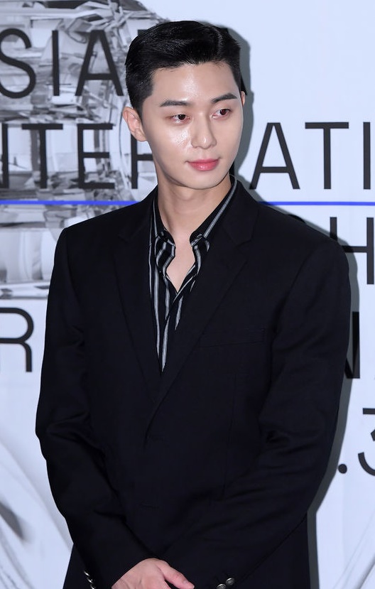 The YouTube channel, run by Actor Park Seo-joon, has been hacked.On October 10, Awesome E & C said, On the morning of the 9th, we detected activities that seemed to have been hacked, such as blocking access to managers and deleting posts on our personal YouTube channel of Park Seo-joon.We immediately requested YouTube headquarters to recover and take action against hacking damage. We will formally request Susa to CyberSusa University for illegal activities that create anxiety, and we will inform you of the suspension of the Record PARK channel until the accurate understanding of the damage is made, he said.Park Seo-joon also wrote on the SNS that I feel sick because I have been deleted from my memories, I hope there will be no secondary damage.Park Seo-joon opened a YouTube channel in July and has been actively communicating with fans.